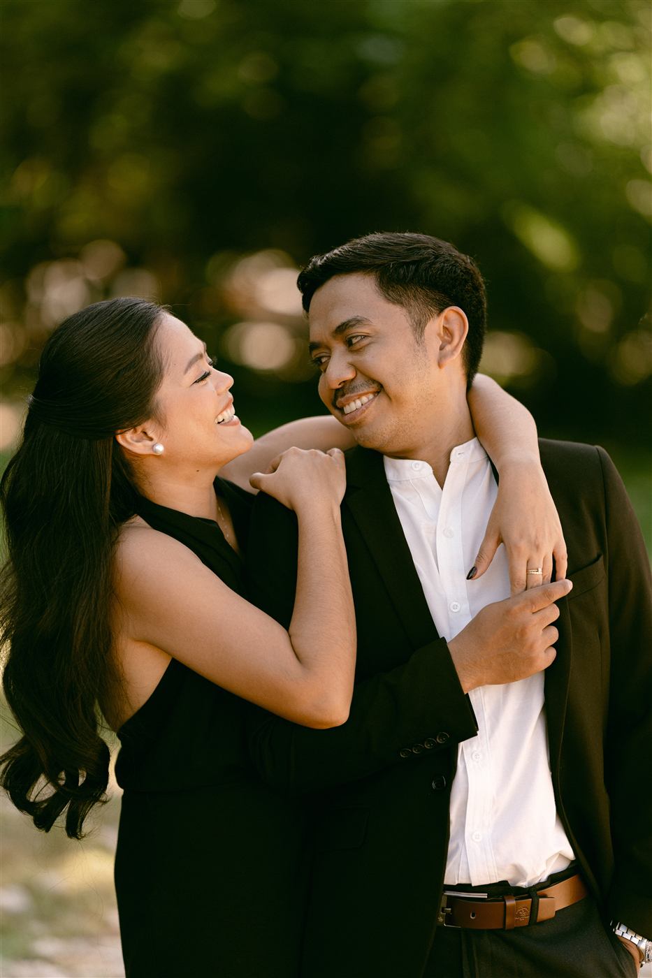 Placeholder photo of the couple